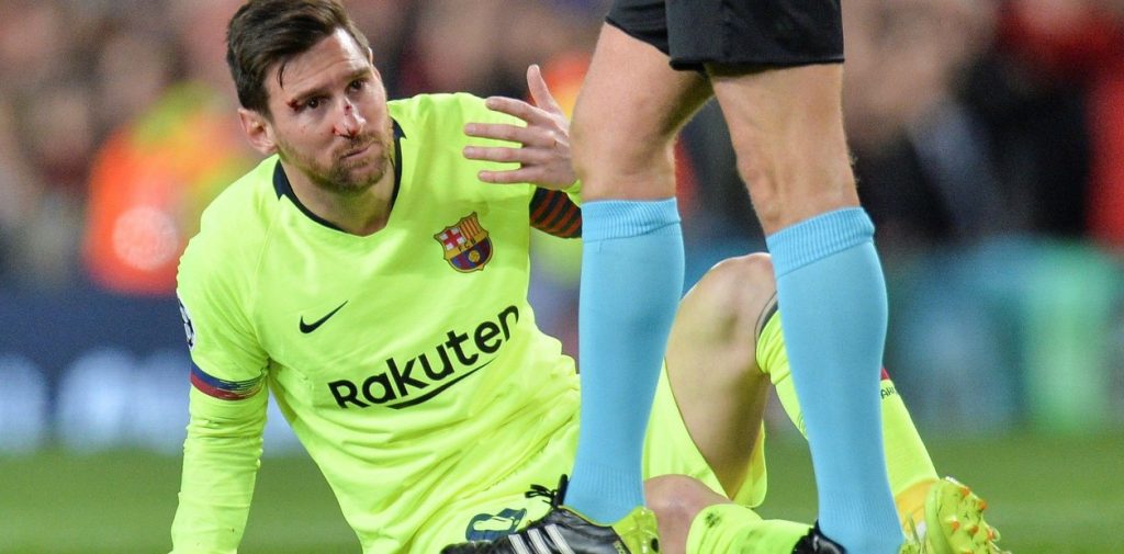 Messi injured against Manchester United at quarterfinals